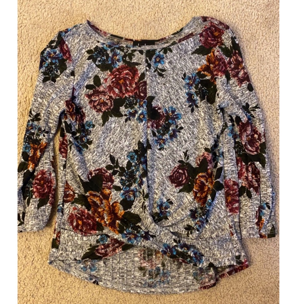X Knot tied long sleeve